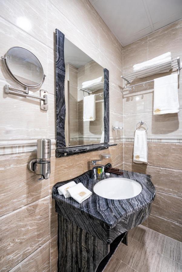 Al Amerat Hotel Al Amarat Εξωτερικό φωτογραφία