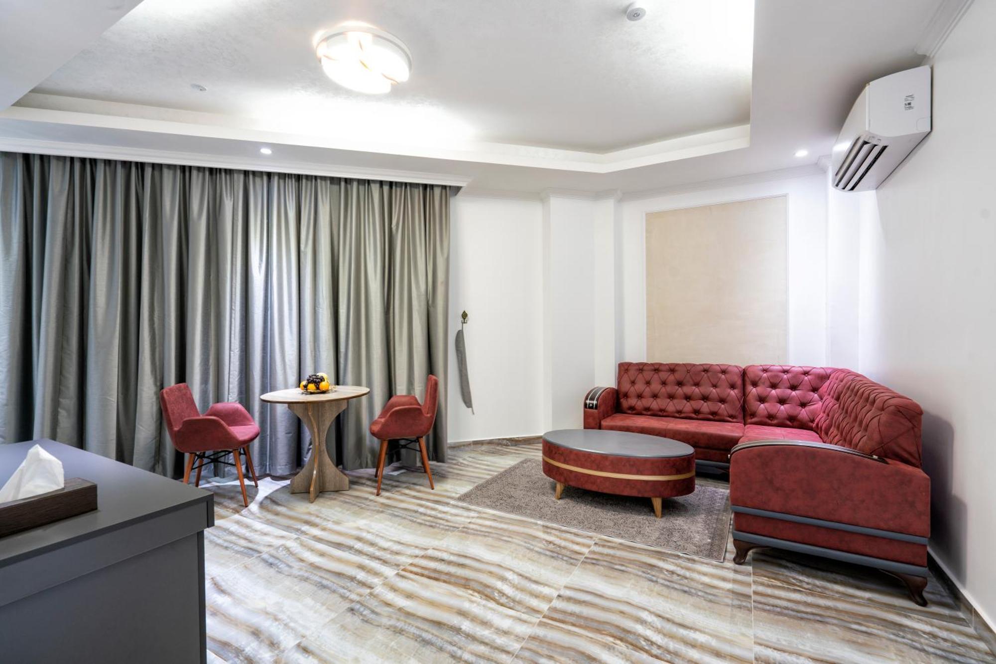 Al Amerat Hotel Al Amarat Εξωτερικό φωτογραφία