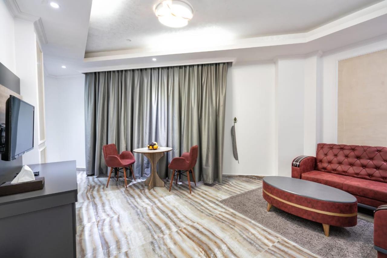Al Amerat Hotel Al Amarat Εξωτερικό φωτογραφία
