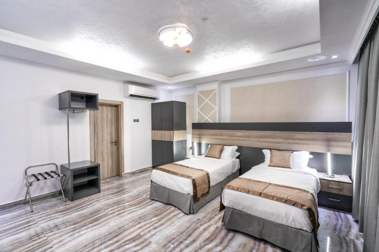 Al Amerat Hotel Al Amarat Εξωτερικό φωτογραφία