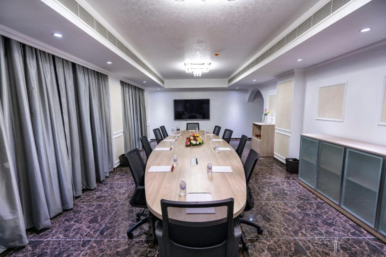 Al Amerat Hotel Al Amarat Εξωτερικό φωτογραφία
